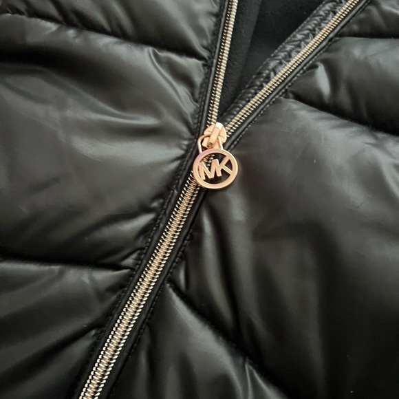 Like New Michael Kors Girls Jacket size 10-12 - Picture 6 of 9